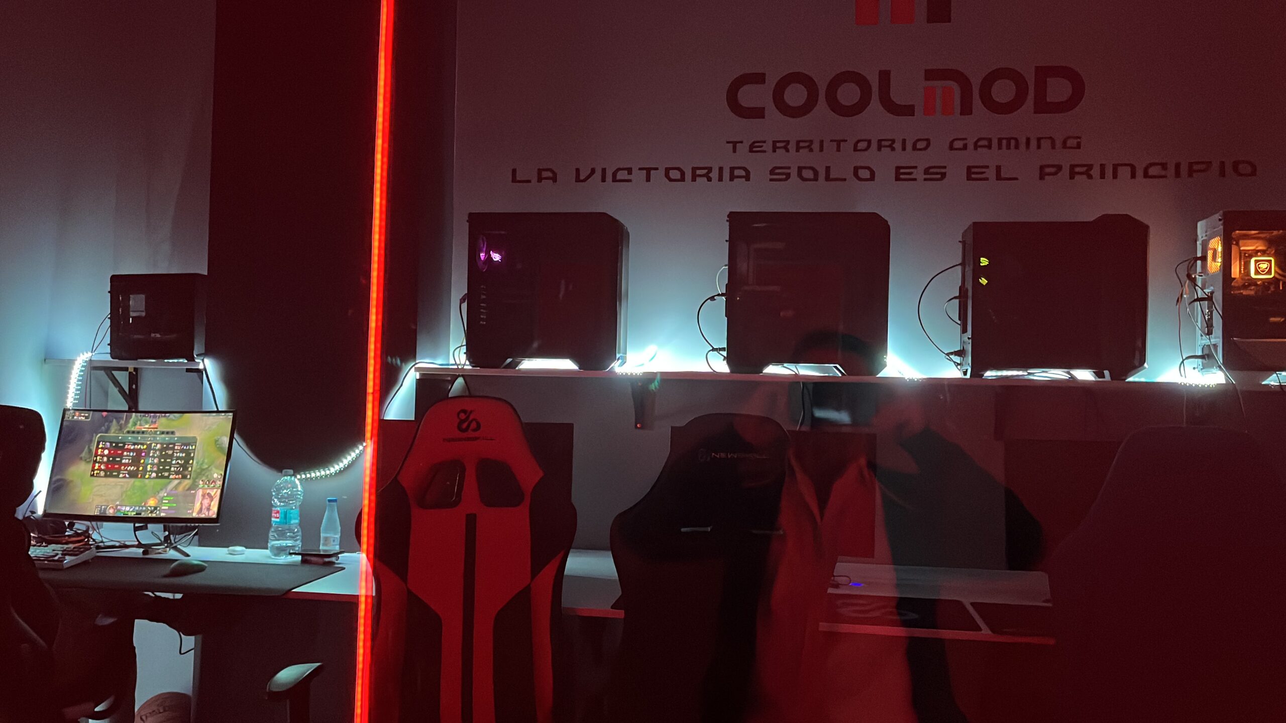 Una de las salas de juego en streaming. COOLMOD/RAMBOOT. La Victoria solo es el principio.