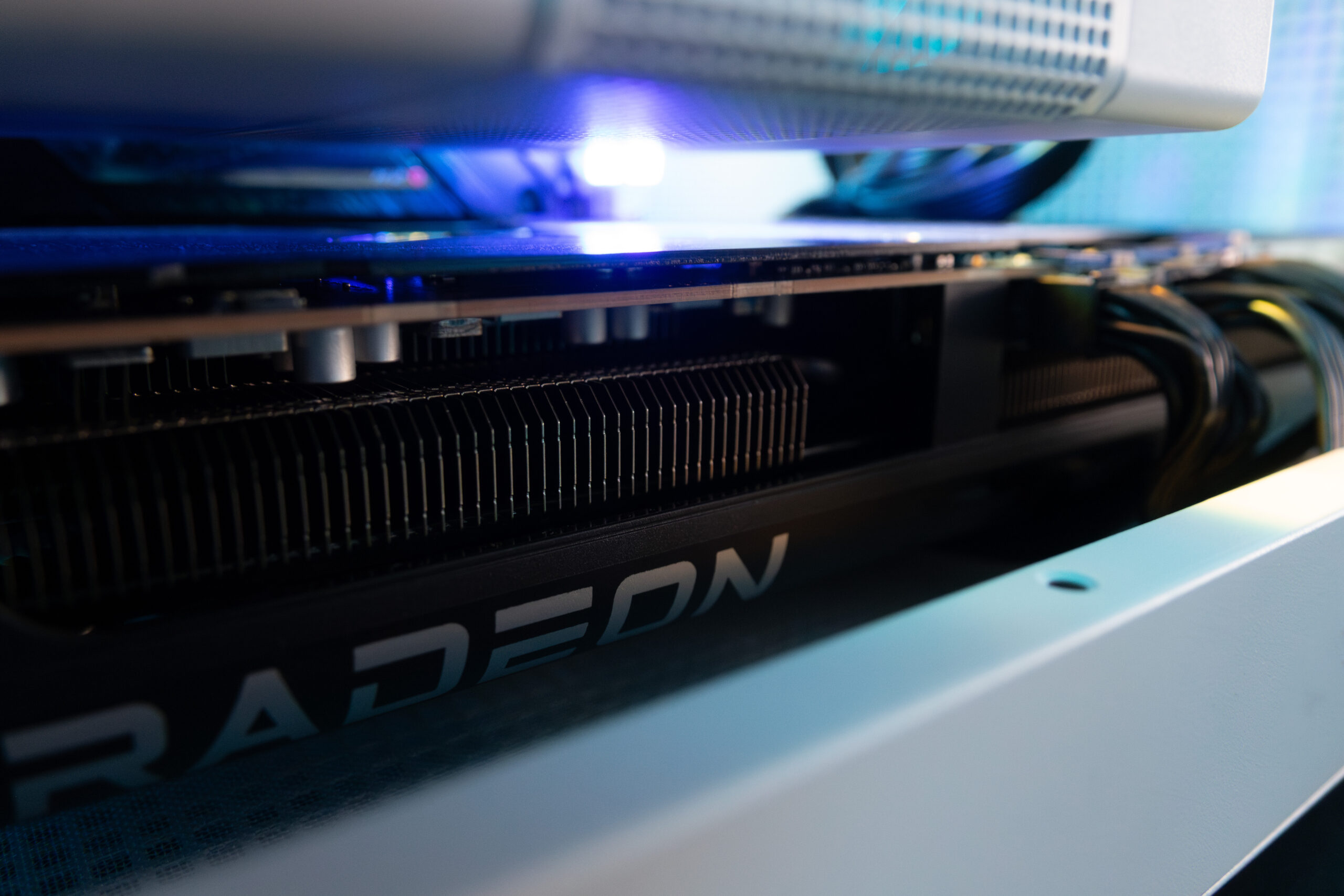 PC compacto Gana PS5 Pro