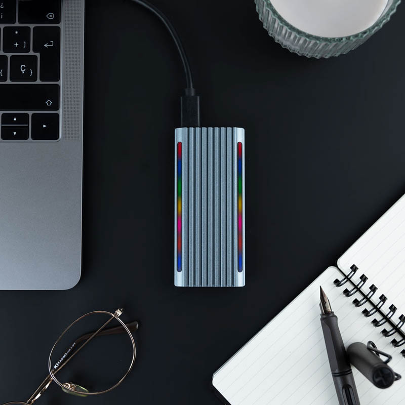 Caja Externa TooQ Shinobi RGB Para SSD M.2 Gris