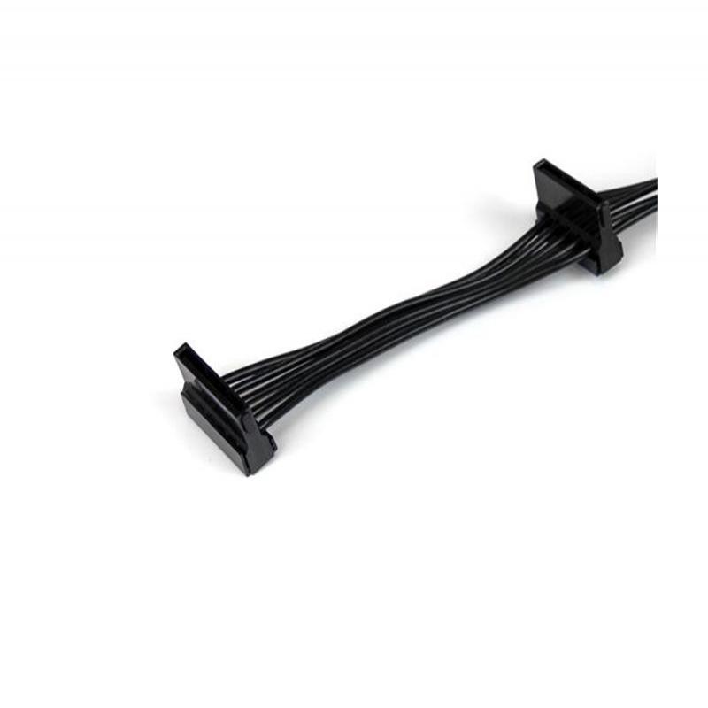 Cable Adaptador Startech 4x SATA de 40cm - Hembra SATA