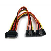 Cable Startech Bifurcador SATA (1 Macho a 2 Hembra)