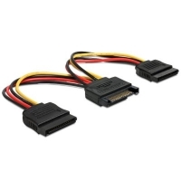 Delock 1 SATA A 2 SATA - Cable Alimentación